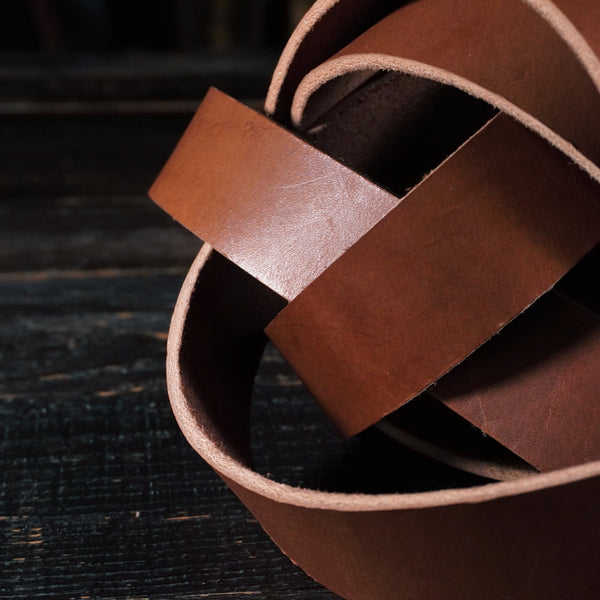 Hermann Oak - Brown Latigo 9-11oz (Premium) CUSTOM STRAP LENGTHS