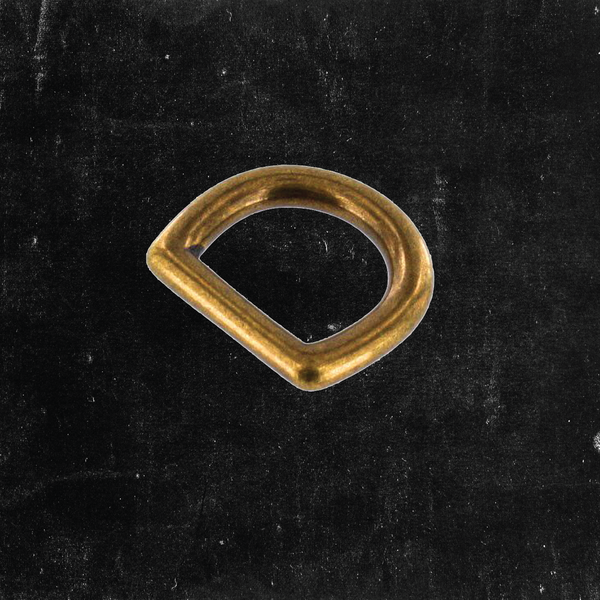 Bow D-Ring Antique Brass 5/8"