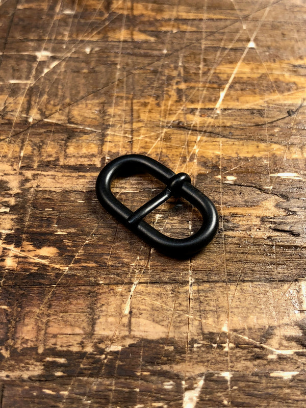 Wire Form Buckle Black PVD 20mm