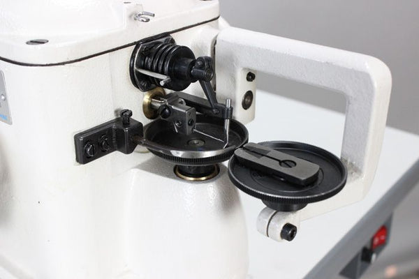 Techsew 202 Industrial Fur / Sheepskin Sewing Machine