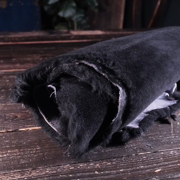 OAO - Wool Skin - Black