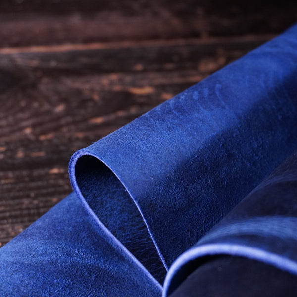 Arif & Sons - Hand Waxed Navy 4-5oz
