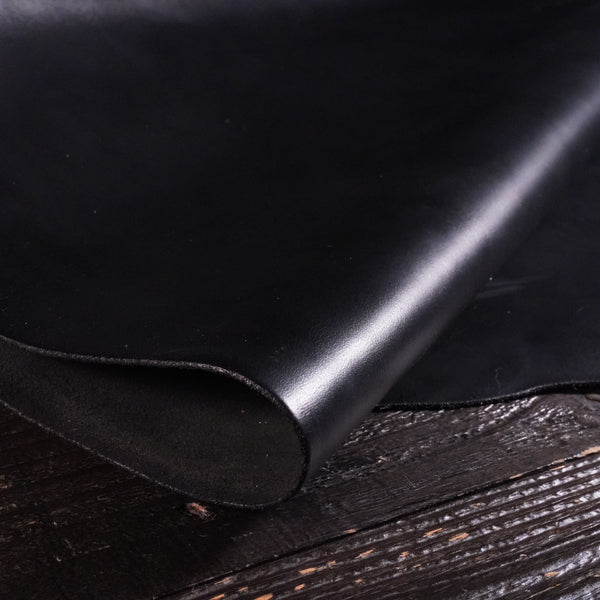 Horween - Pearl Matte Black 4-5oz