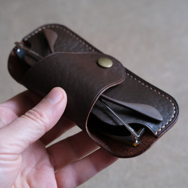 The Glasses Holder - DS Leather Goods Template