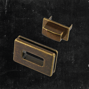 Rectangle Magnetic Closure - Antique Brass