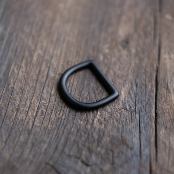 D-Ring Black Matte 1"